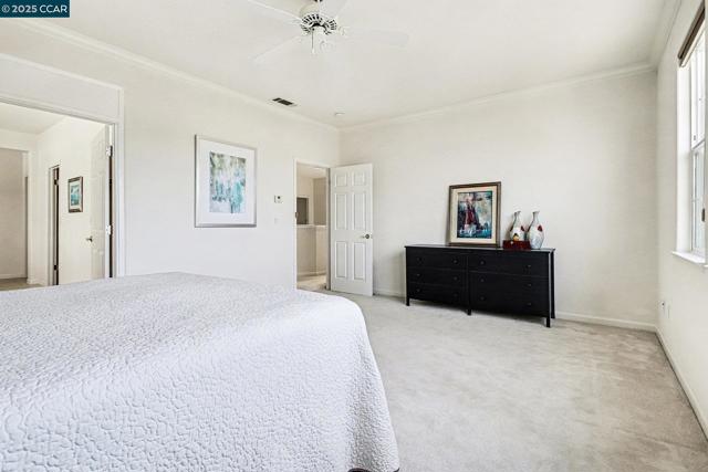 5701 Oakmont Dr, Richmond CA: https://media.crmls.org/mediaz/af083bb8-01d5-4eac-b384-dd373e8bc367.jpg