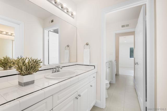 10616 Gingerwood Cove, San Diego CA: https://media.crmls.org/mediaz/af08ba97-ebc4-4706-9f02-0ba69d45300b.jpg