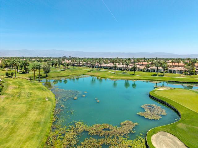 55340 Southern, La Quinta CA: https://media.crmls.org/mediaz/af09bfb5-10cb-4cd0-8218-dae3e8be82ba.jpg