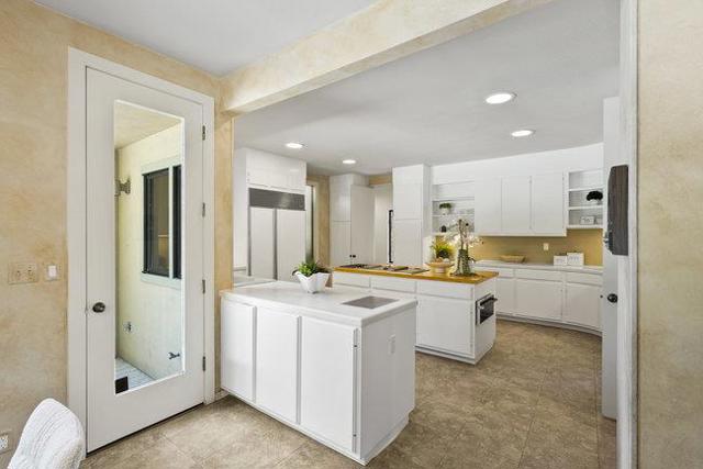 84 Selby, Atherton CA: https://media.crmls.org/mediaz/af0aeadf-4820-433a-a86d-dc750113b7a9.jpg