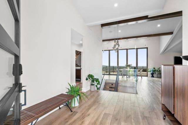 17808 Tourney Road, Los Gatos CA: https://media.crmls.org/mediaz/af0c31a7-2094-476f-ab48-2a8a11ba9190.jpg