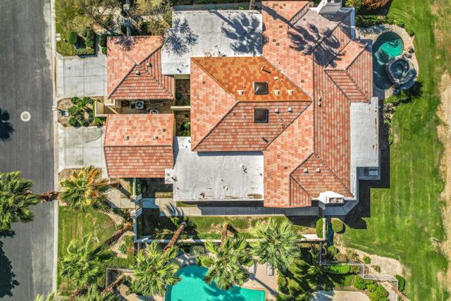 55235 Laurel, La Quinta CA: https://media.crmls.org/mediaz/af0d85ba-4f3e-40a4-ba51-f7b0ceb959d1.jpg