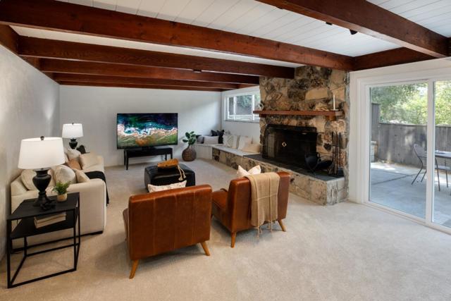 2910 Sherwood Drive, San Carlos CA: https://media.crmls.org/mediaz/af0d86d6-35d1-469d-9ffa-40e1512a8de9.jpg