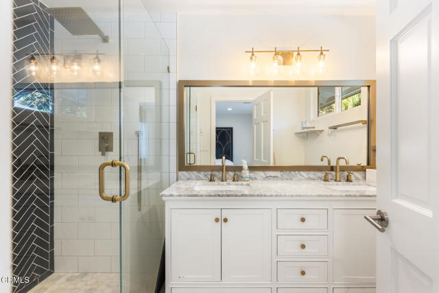 Detail Gallery Image 34 of 52 For 3623 Saint Elizabeth Rd, Glendale,  CA 91206 - 3 Beds | 2 Baths