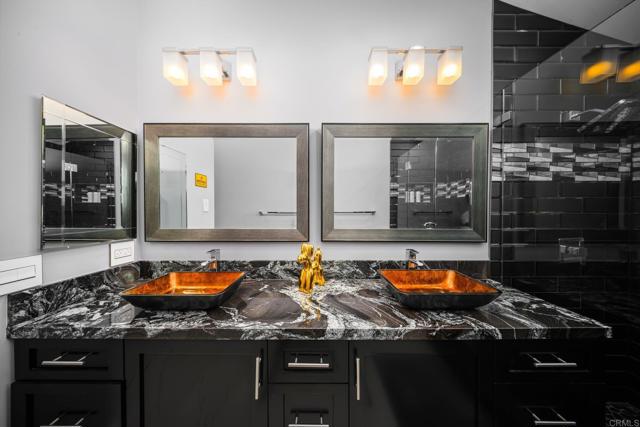 42950 Ivy Street, Murrieta CA: https://media.crmls.org/mediaz/af0eacf1-4208-4eb1-b00a-efaf5d5cd347.jpg