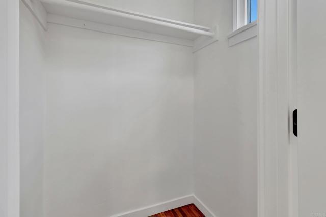 Image 21 of 41 For 4406 40th St