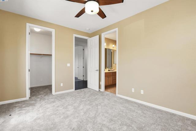 5618 Arcadia Cir, Discovery Bay CA: https://media.crmls.org/mediaz/af0f1264-68fe-42f6-9364-8ef3c1ed267f.jpg