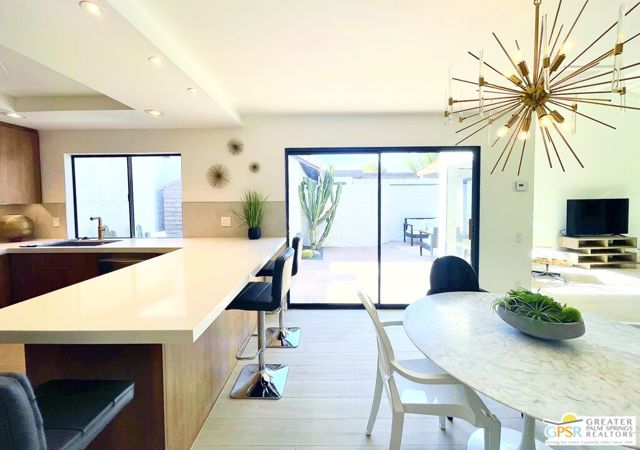 2234 S Linden Way, Palm Springs CA: https://media.crmls.org/mediaz/af0f7db6-a82b-4a4d-ab18-e8d2061fb6d9.jpg