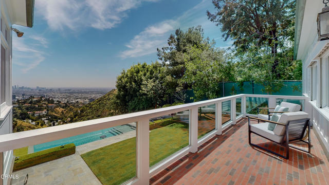 Detail Gallery Image 39 of 75 For 2675 Larmar Rd, Los Angeles,  CA 90068 - 4 Beds | 4/1 Baths