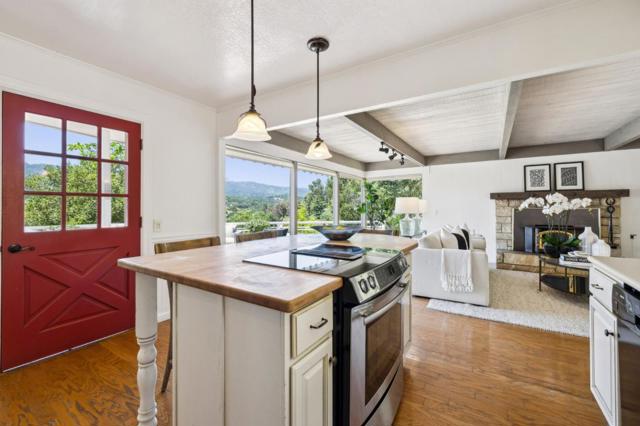 1207 Godetia Drive, Woodside CA: https://media.crmls.org/mediaz/af11f5d7-7d91-41bc-8a34-0c33d26d8737.jpg