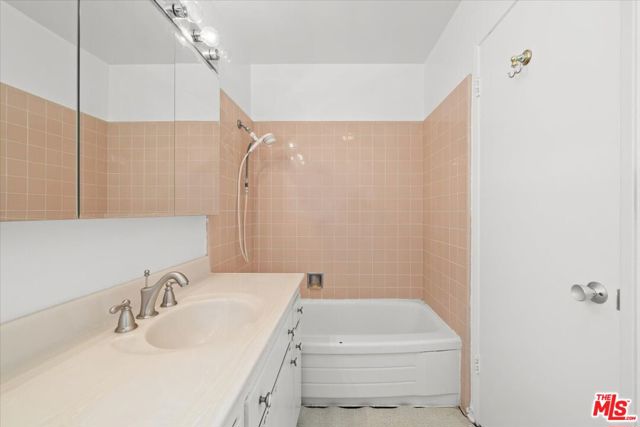 820 N 16th Street, Montebello CA: https://media.crmls.org/mediaz/af129427-f17c-41ca-8abd-9fb862e3bcc3.jpg