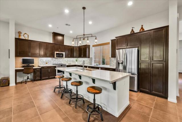 4105 Via Cararra #3, Palm Desert, CA 92260
