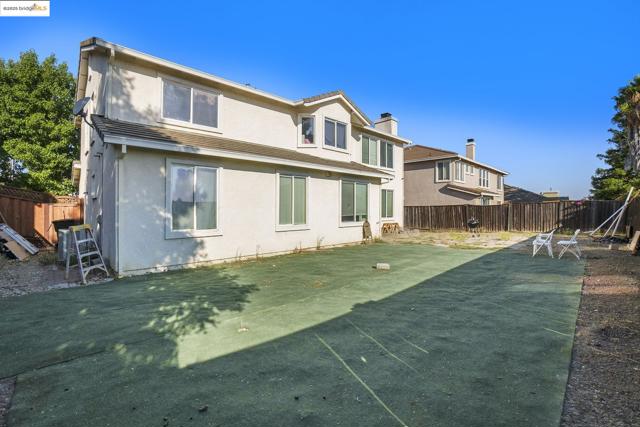 3238 Panda Ct, Antioch CA: https://media.crmls.org/mediaz/af15217e-519a-49ab-a8a3-ef2e9548a7b0.jpg