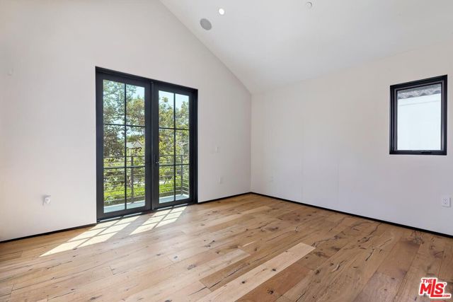 6115 W 6th Street, Los Angeles CA: https://media.crmls.org/mediaz/af1665a6-53c3-4b9c-ac47-bdda215fe3ec.jpg