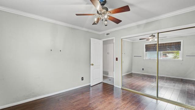 5315 Old Dairy Ct, Bonita CA: https://media.crmls.org/mediaz/af16d6dc-94de-4241-9e7d-b48ae5b5f571.jpg