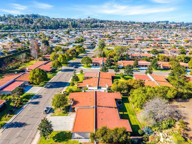 12426 Rios Rd, San Diego, California 92128, 2 Bedrooms Bedrooms, ,1 BathroomBathrooms,Condominium,For Sale,Rios Rd,250017073SD