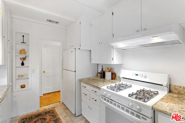 5112 Village photo 15