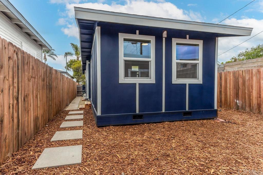 3645 Marlborough Ave - photo 3