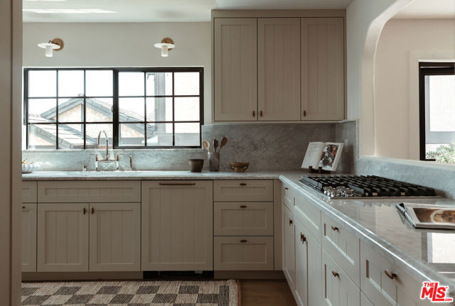 10 Village Circle, Manhattan Beach, California 90266, 3 Bedrooms Bedrooms, ,2 BathroomsBathrooms,Residential,Sold,Village,25585917 10 Village Circle, Manhattan Beach, California 90266, 3 Bedrooms Bedrooms, ,2 BathroomsBathrooms,Residential,Sold,Village,25585917