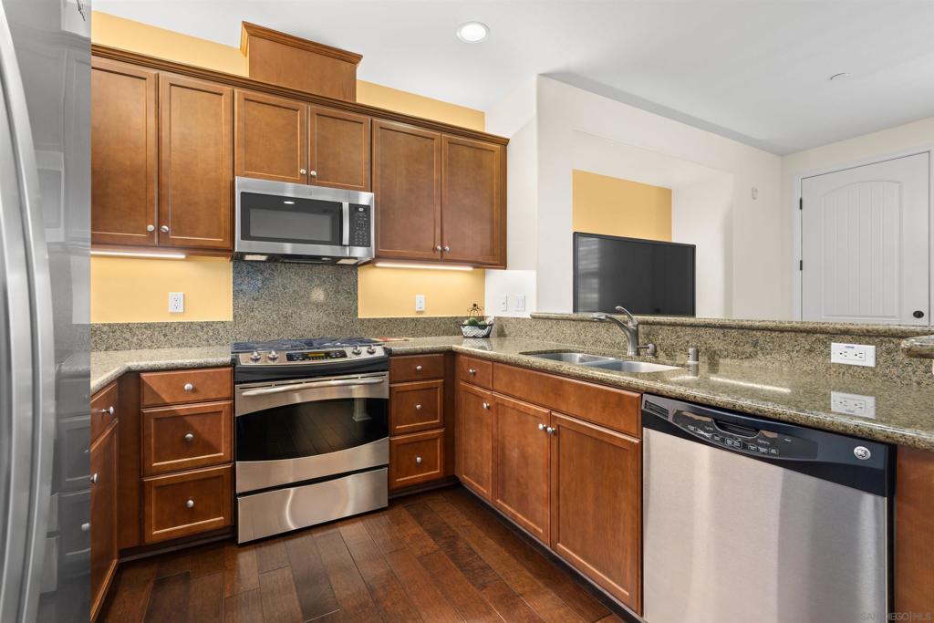 10782 New Grove Trl - photo 12
