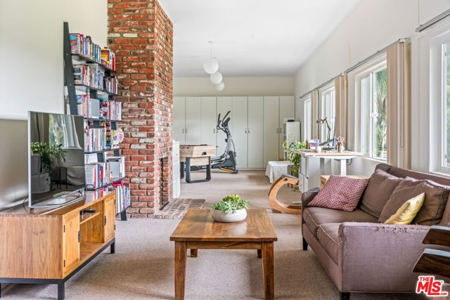 3736 Clayton Avenue, Los Angeles CA: https://media.crmls.org/mediaz/af1a3534-0cc3-4d2a-b822-5914e82c4af1.jpg