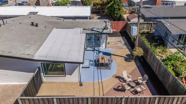 1633 Roberta Drive, San Mateo CA: https://media.crmls.org/mediaz/af1a544a-36ac-48fb-80ba-67a2a467a40e.jpg