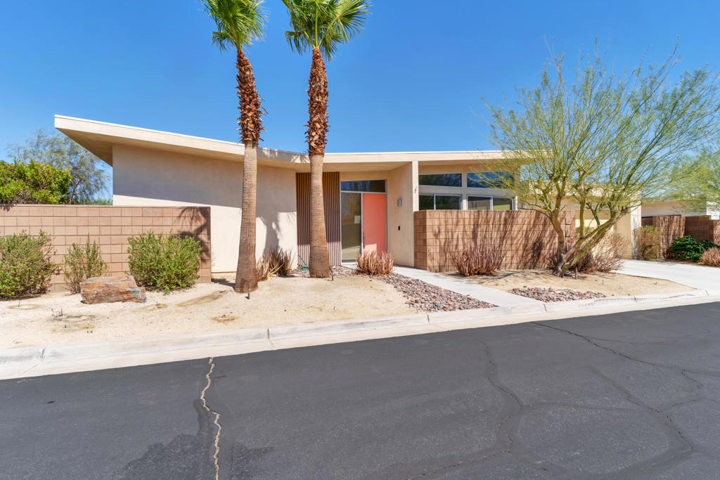 2703 Alexander Club Drive