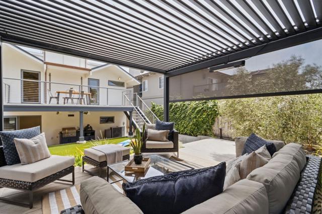 237 21st Avenue, Santa Cruz CA: https://media.crmls.org/mediaz/af1b0a7b-bb9c-49af-aee5-c8478b0438c8.jpg
