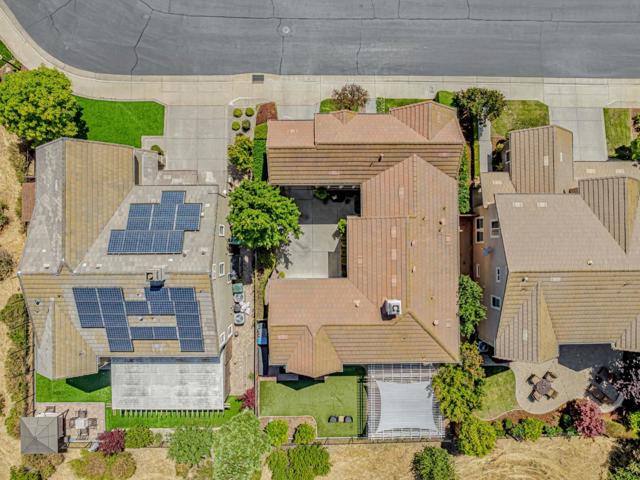 5812 Cajon Way, Gilroy CA: https://media.crmls.org/mediaz/af1b22d0-a8bd-4abd-b5fc-fa40df4a2fd2.jpg