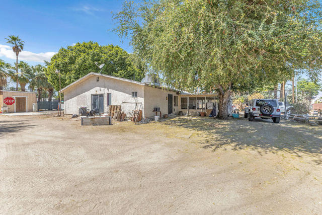 50351 Monroe Street, Indio CA: https://media.crmls.org/mediaz/af1b59dd-d639-40c5-bfed-592caa1f3194.jpg