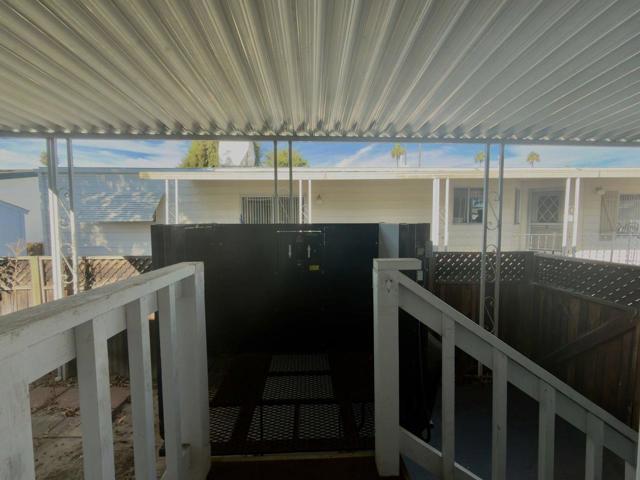 195 Blossom Hill Road, San Jose CA: https://media.crmls.org/mediaz/af1ca747-5abc-445f-915c-203619943b8b.jpg