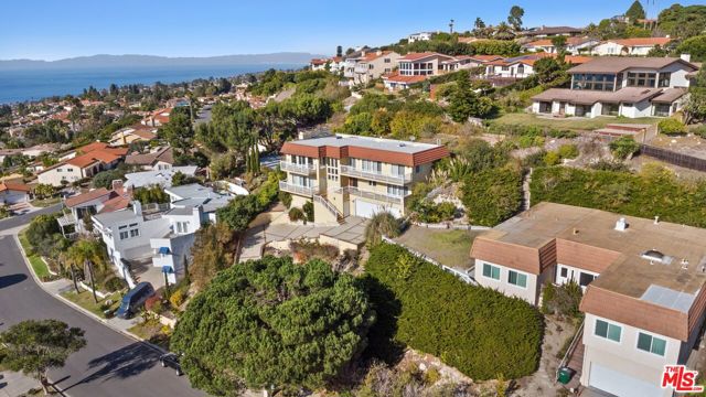 6461 Chartres Drive, Rancho Palos Verdes, California 90275, 4 Bedrooms Bedrooms, ,4 BathroomsBathrooms,Residential,For Sale,Chartres,25489123