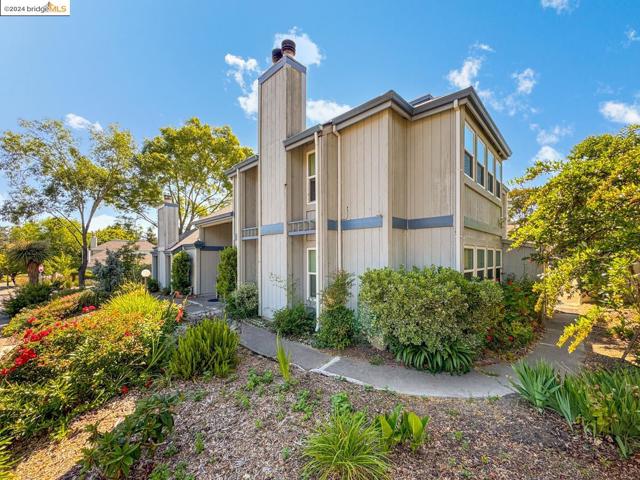 Image 6 of 20 For 2332 Tachevah Dr
