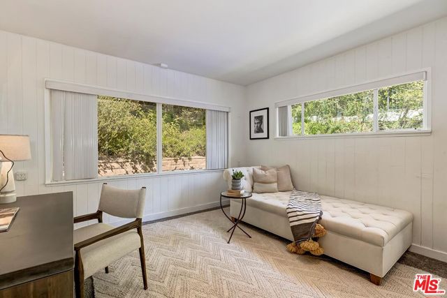 251 Ashdale Avenue, Los Angeles CA: https://media.crmls.org/mediaz/af1f6ddc-cbf4-4328-9e05-392f72cc856c.jpg