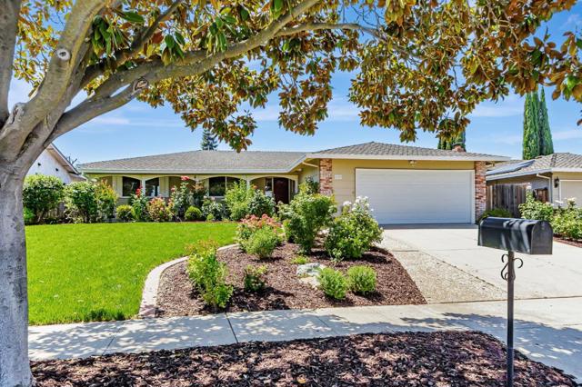 6729 Tannahill Drive, San Jose CA: https://media.crmls.org/mediaz/af1f7036-3f32-4cb9-b0b4-68bdf75e7e32.jpg
