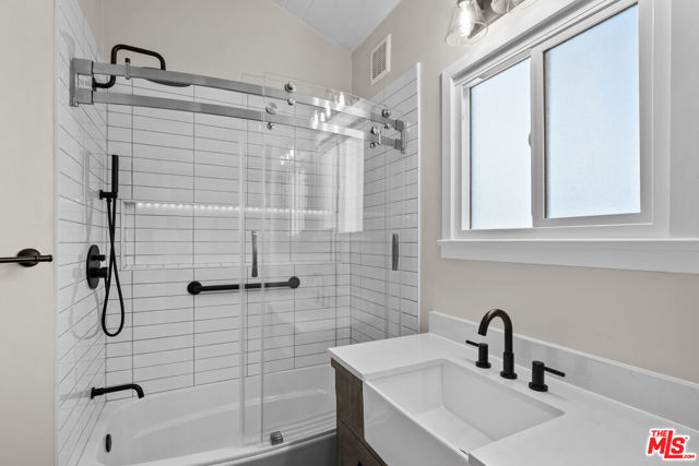 5656 Penfield Avenue, Woodland Hills CA: https://media.crmls.org/mediaz/af207673-da4b-4386-8687-f5367d28f9f4.jpg
