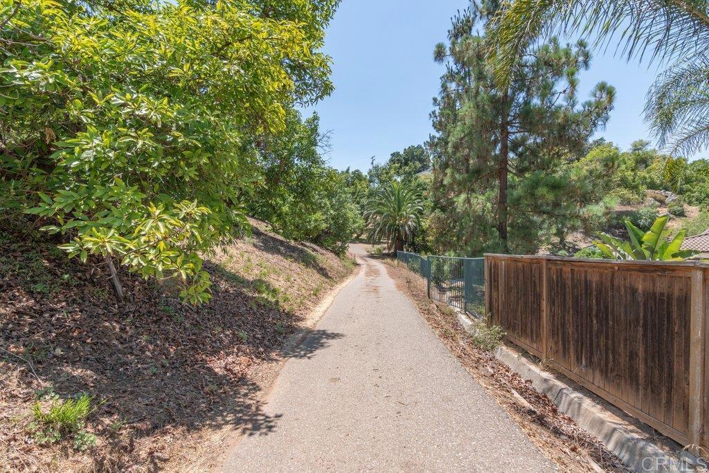 3160 Slivkoff Drive - photo 11