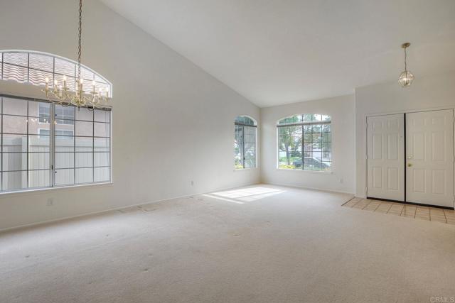 Detail Gallery Image 10 of 37 For 31852 Corte Montecito, Temecula,  CA 92592 - 4 Beds | 2 Baths