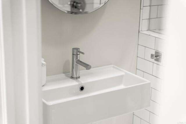 Detail Gallery Image 39 of 51 For 909 Olive Ave, Coronado,  CA 92118 - 2 Beds | 2 Baths