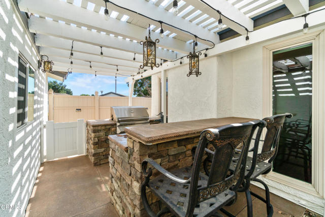 5197 Teton Lane, Ventura CA: https://media.crmls.org/mediaz/af223682-3034-41ed-b44b-d8b7532a10d5.jpg