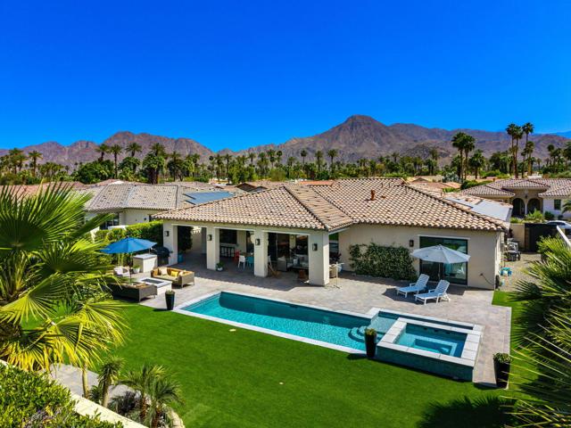 75364 Mansfield Drive, Indian Wells CA: https://media.crmls.org/mediaz/af24ec0a-2693-4731-9dd2-62054ac0c1c1.jpg