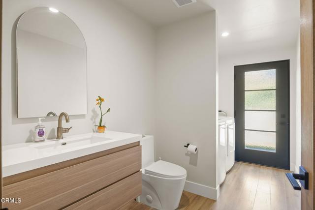1820 Ramona Drive, Camarillo CA: https://media.crmls.org/mediaz/af2734fd-981c-478c-973c-39f6006c811b.jpg