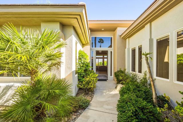 228 White Horse Trail, Palm Desert, CA 92211