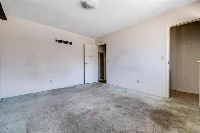 259 & 255 W 6th Street, San Jacinto CA: https://media.crmls.org/mediaz/af287cf8-7522-4862-b46d-db890a749642.jpg