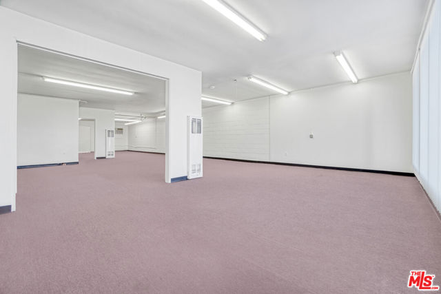 Image 4 of 19 For 21512 Norwalk Boulevard