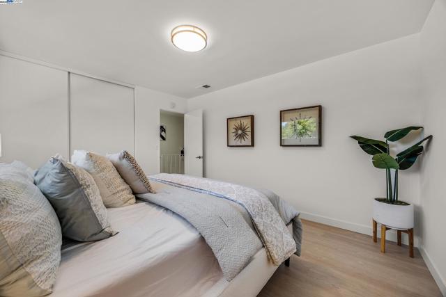 4672 Balboa Way, Fremont CA: https://media.crmls.org/mediaz/af29abac-5257-4fe2-955f-b844756c031c.jpg