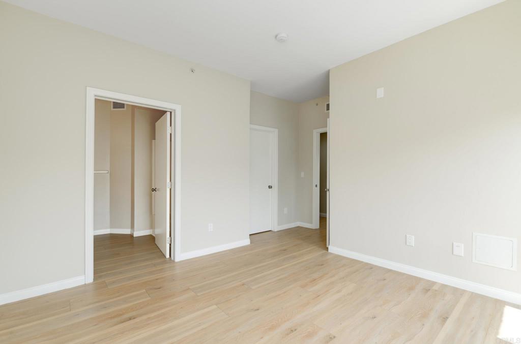 450 J St - photo 16