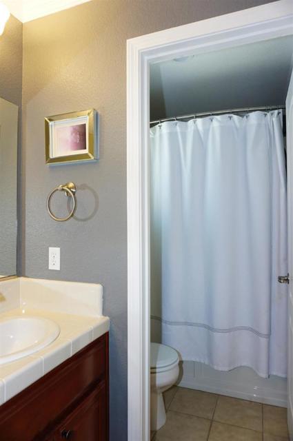 334 Honeybell Street, Los Banos CA: https://media.crmls.org/mediaz/af2d6075-a607-4b7f-ae88-c415be4bb5be.jpg