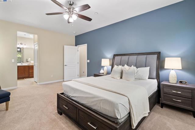 161 W Luna Loca Ln, Mountain House CA: https://media.crmls.org/mediaz/af2eea83-c7d1-49e2-bb6a-9f64ae905848.jpg