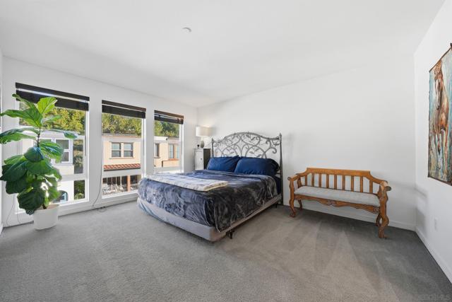 8337 Summit way, San Diego CA: https://media.crmls.org/mediaz/af305504-6991-42c6-9cae-9c1f349f1aa7.jpg